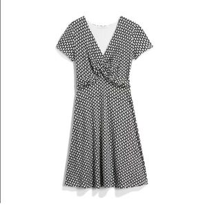 NEW Black and White Elisha Knit Stretch Dress